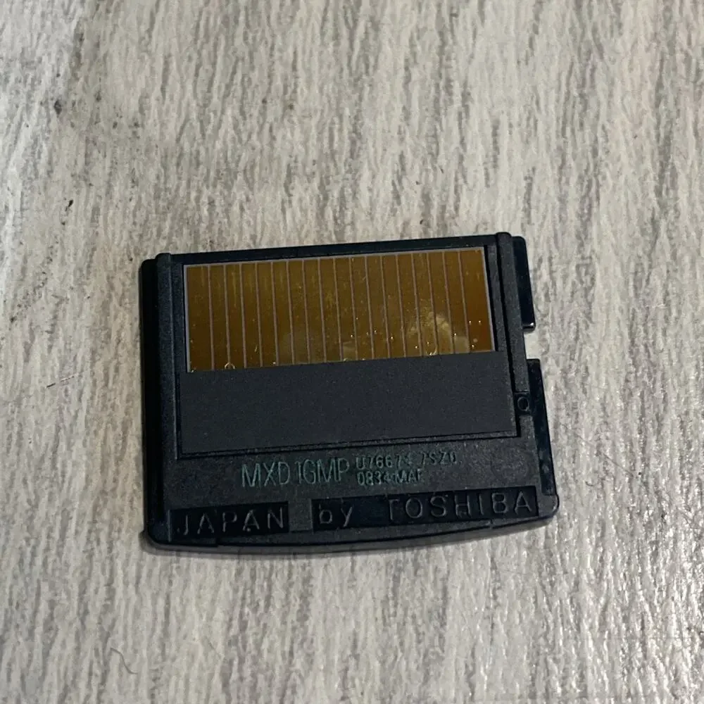 Olympus XD Picture Card M+ 1GB Camera Memory Card (Fits Fujifilm)